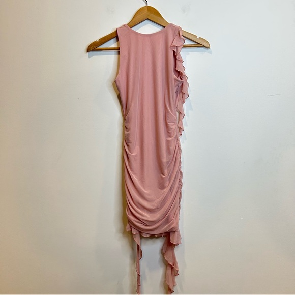 Oh Polly Iolanda Backless Ruffle Detailing Mini Dress in Mauve Pink - Picture 6 of 13
